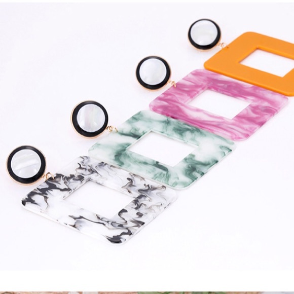 Rectangle earrings - Picture 3 of 3